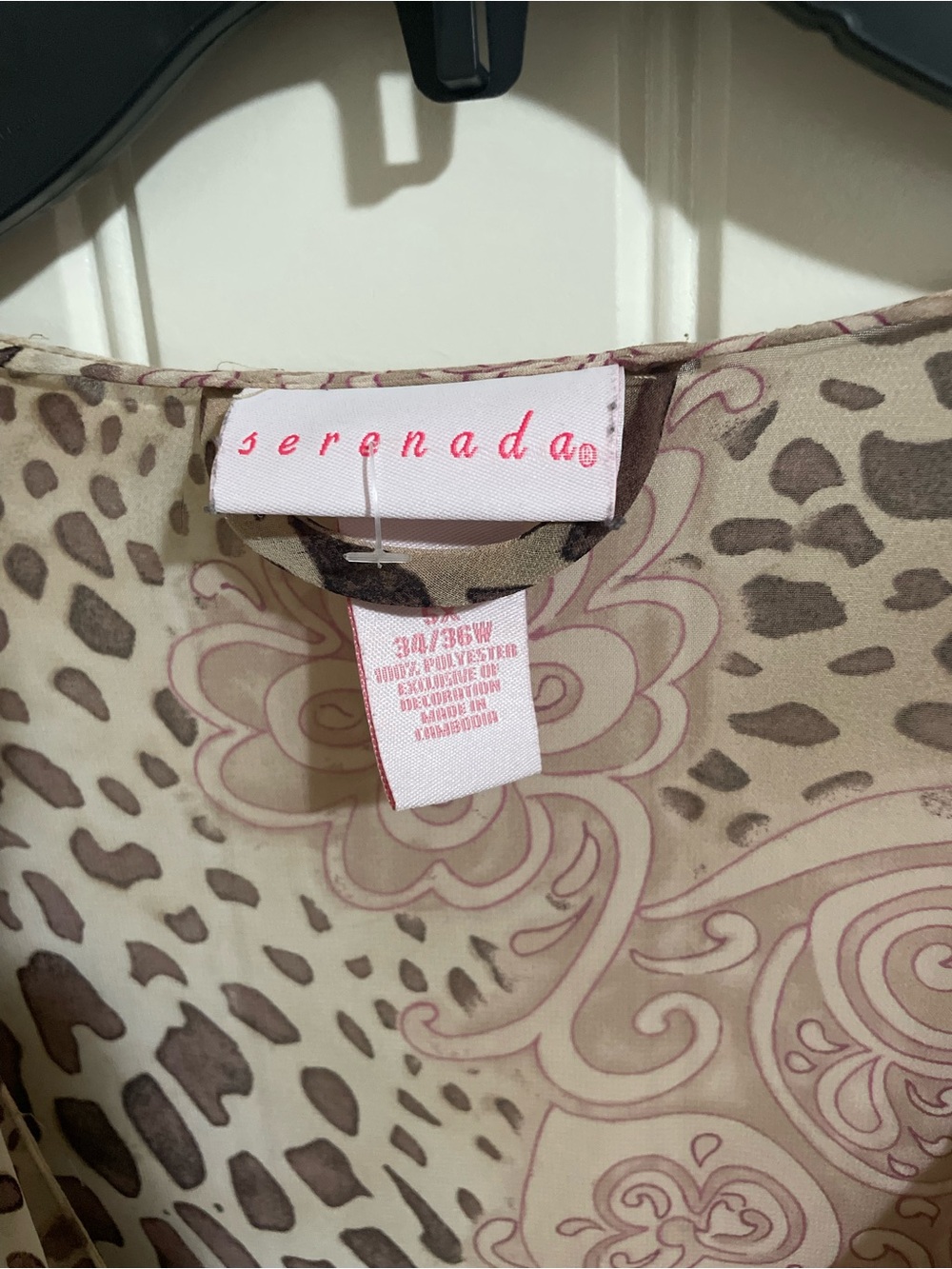 Sheer Printed Robe - - Picture 2 of 6